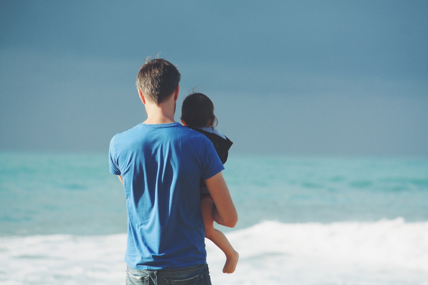 10 EDC Essentials Every Dad Should Own